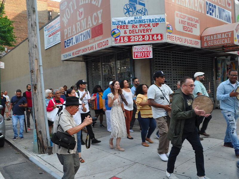 6-CommunityOrganizing-Thumbnail800x600.jpg
