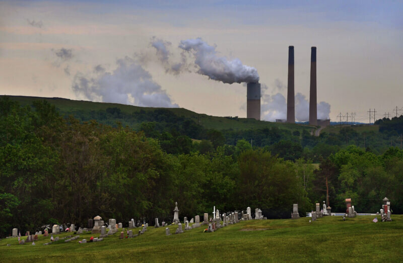 The EPA Refuses to Reduce Pollutants Linked to Coronavirus Deaths