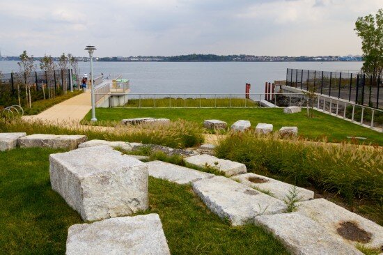 Residents Push for Greener Waterfront</a>