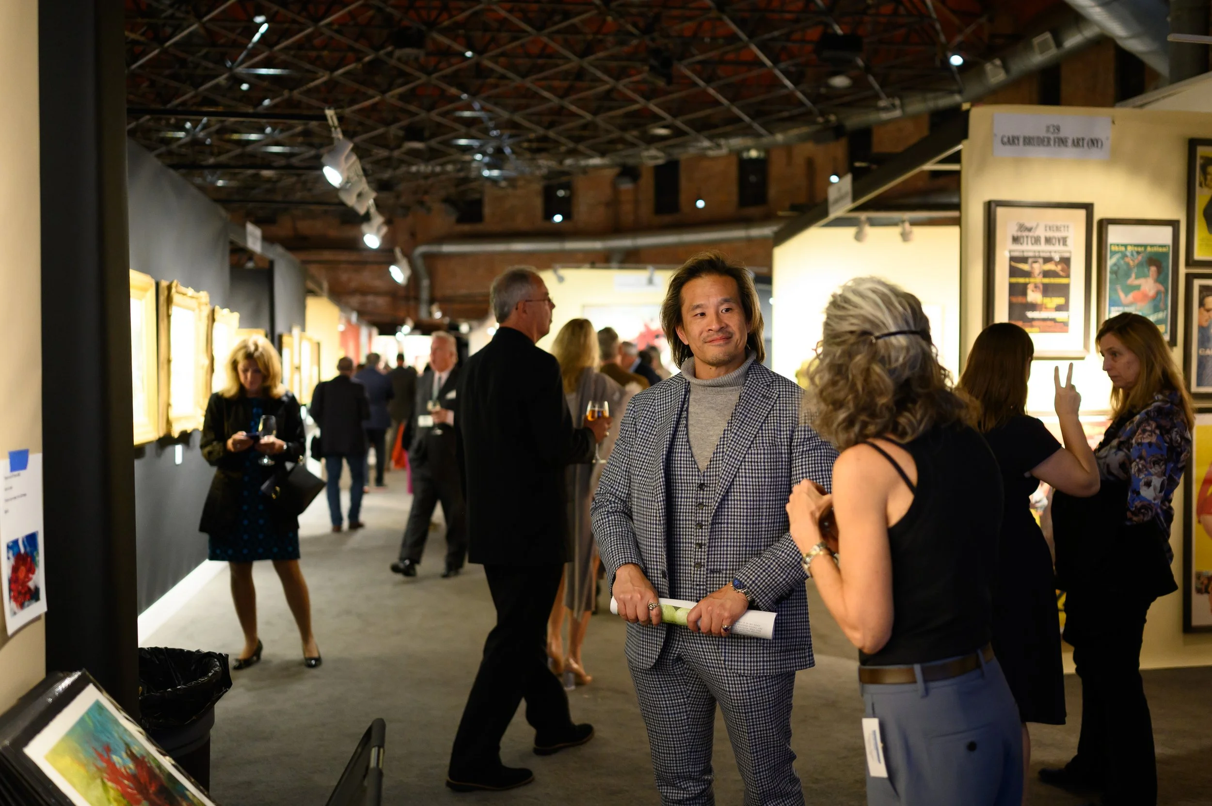 2022-10-20_Boston_International_Fine_Art_Show_Anna_Thurber_VIPgala-29.jpg