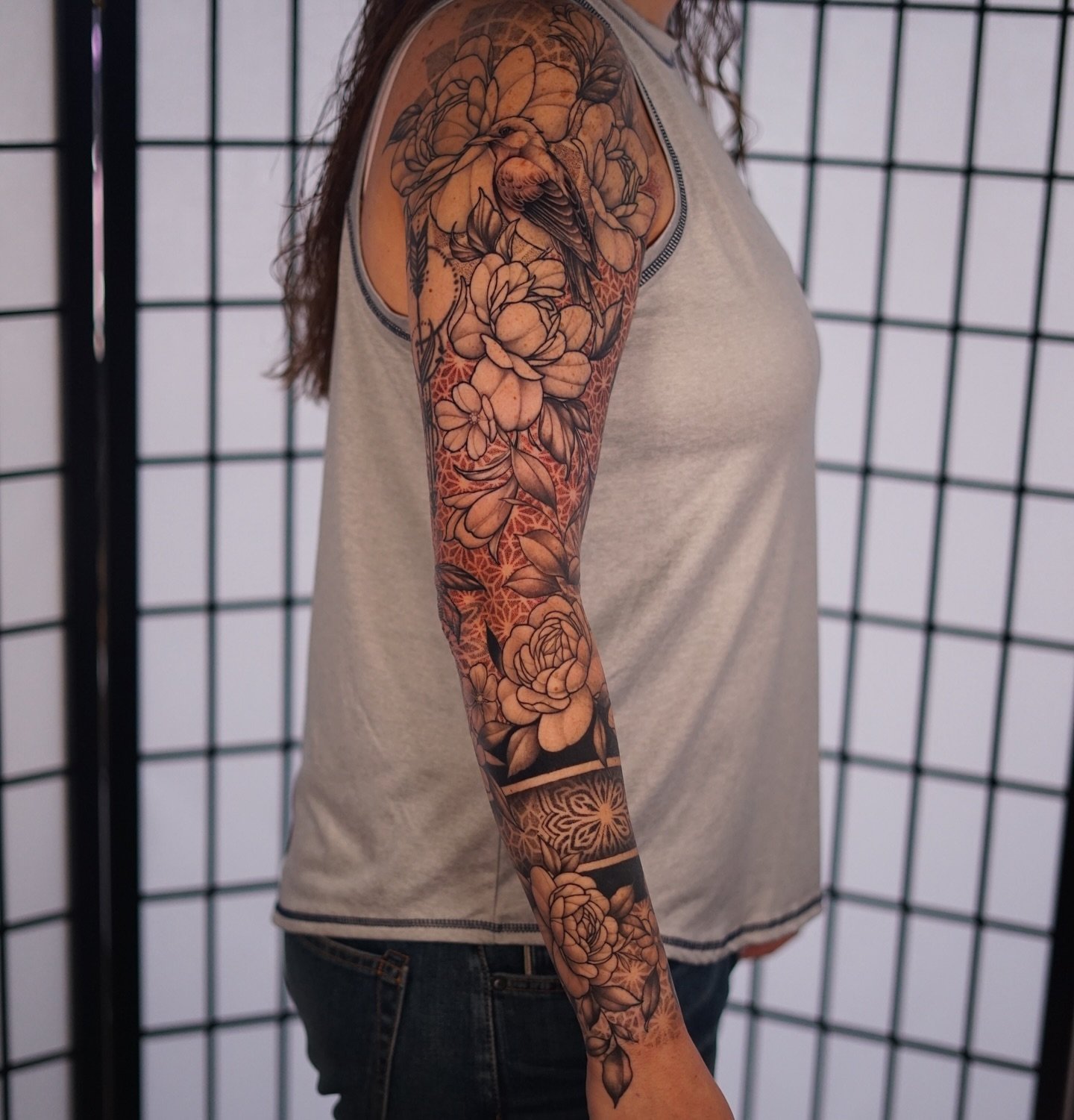Really fun floral geometric sleeve I got to finish for Jennifer! I had a great time putting this together for you! 
NOTE: the clock and black symbol was not originally done by me. 

#hearttpa #tampaheights #tampatattooartist #tampabay #tampatattoos #