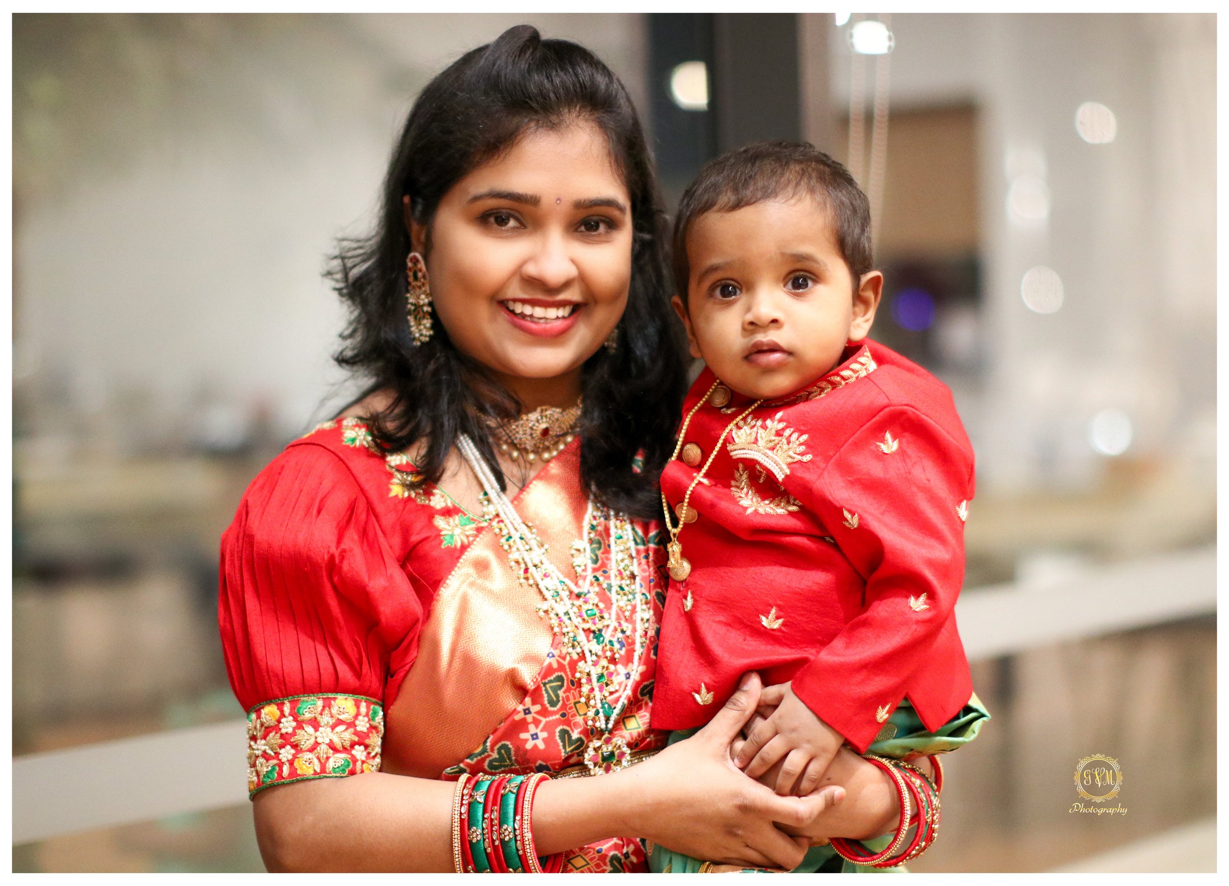 A_MotherSon_Portrait_5by7ratio_IMG_0337-Edit-Edit.jpg