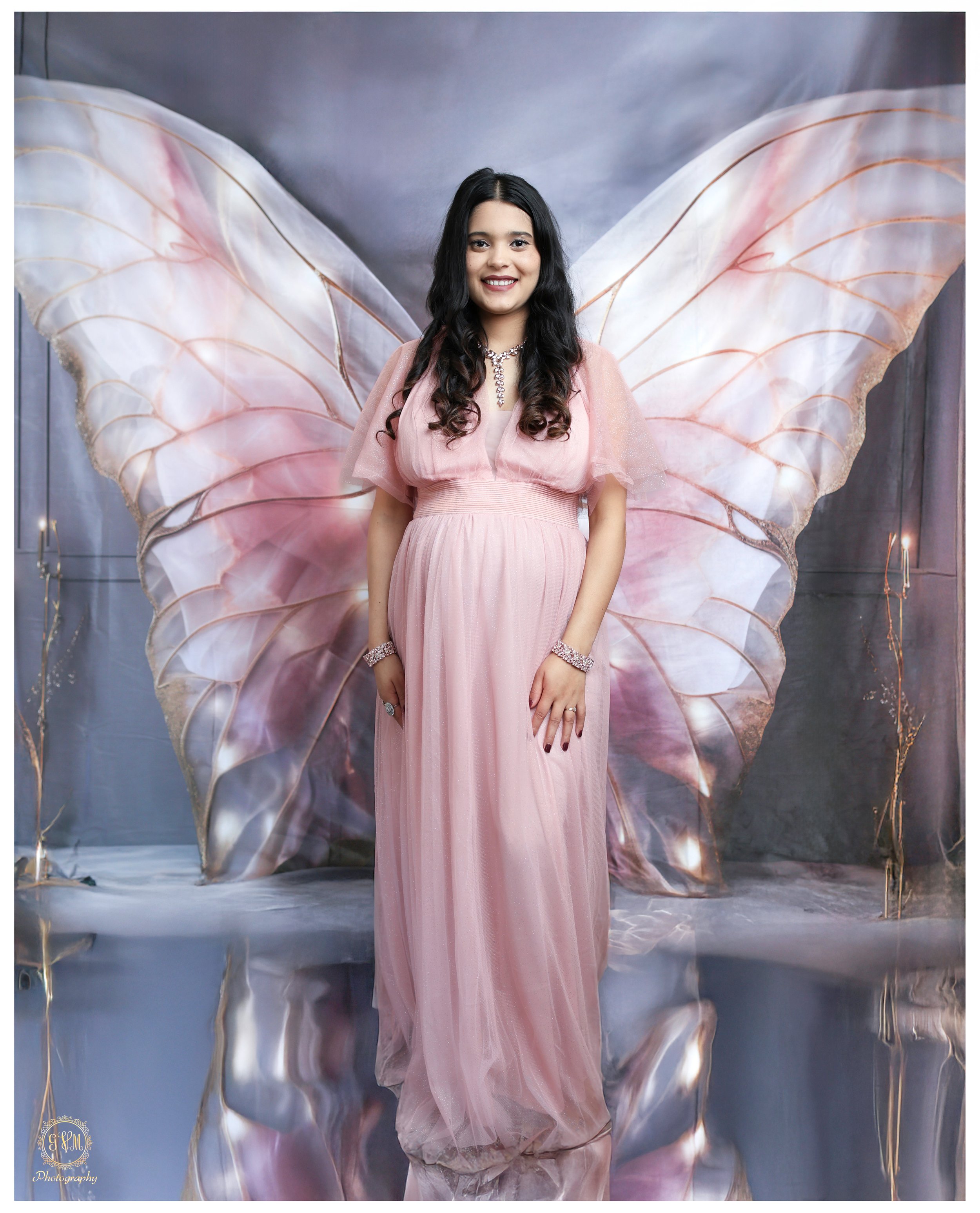 SocialMediaFile_UpdatedPortrait6_Nabina_ButterflyWings_IMG_5724 copy-Edit copy.jpg