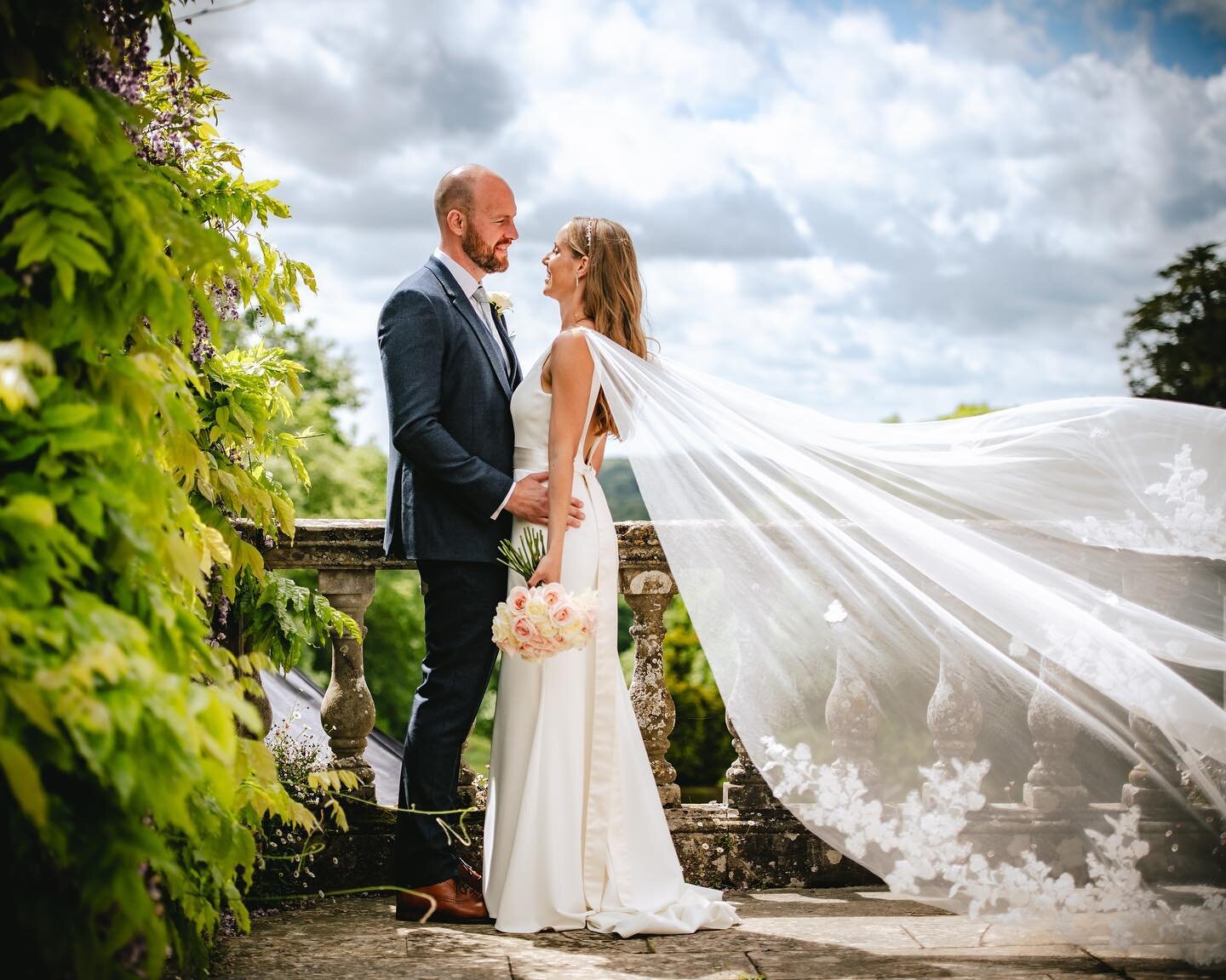 Wedding season will start again soon and I can&rsquo;t wait to photograph this year&rsquo;s couples.
.
These images are from a stunning wedding we photographed last year near Hale in Wiltshire.
.
.
If you want more information on our wedding photogra