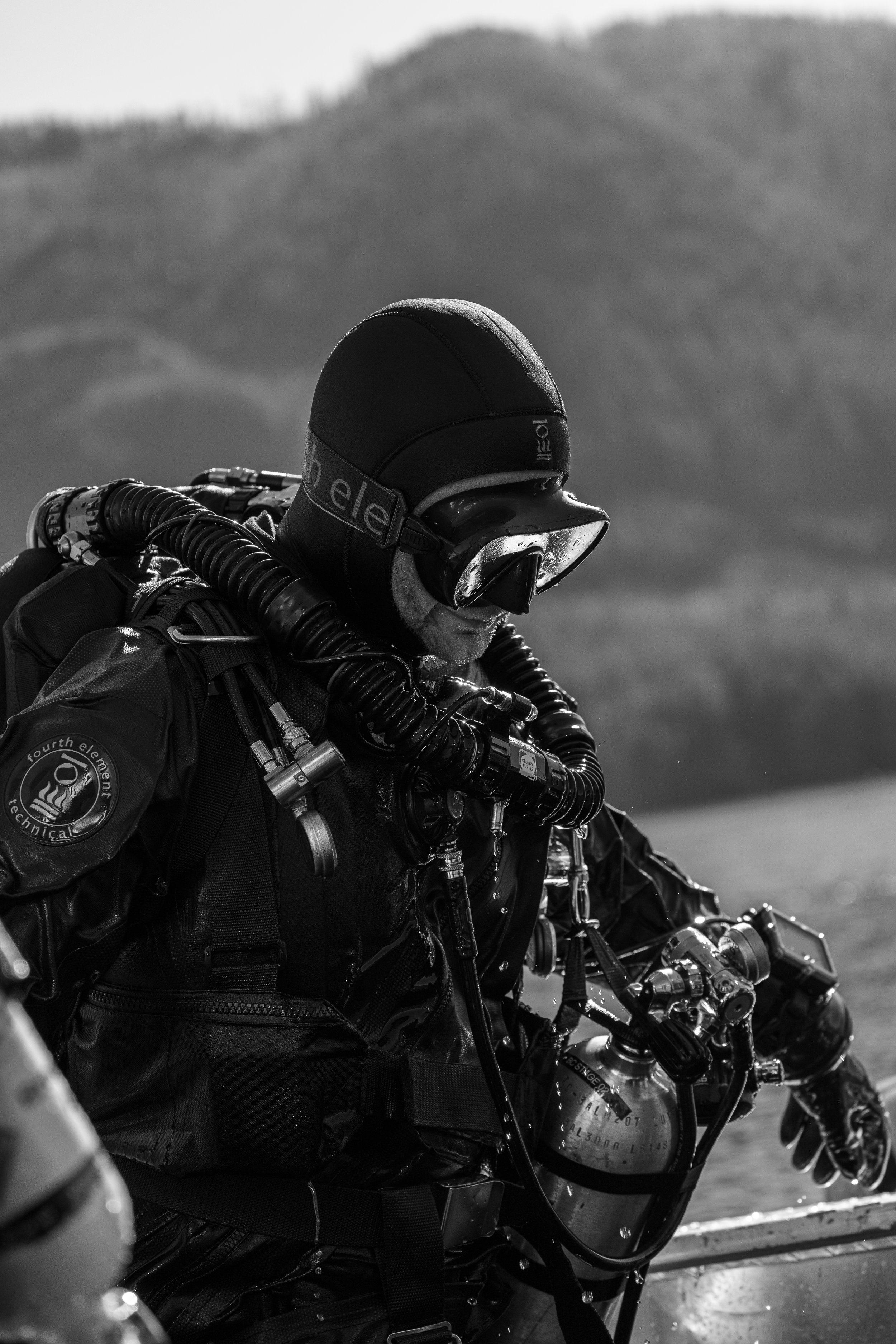 technical-diver-rebreather-underwater-film-shoot.jpg