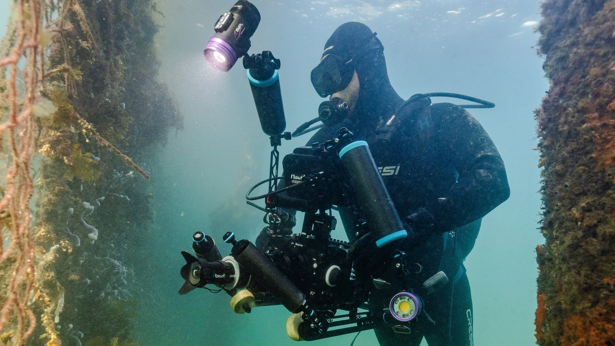 Woody Spark, underwater cinematographer, filming Beneath the Bridge in Sydney