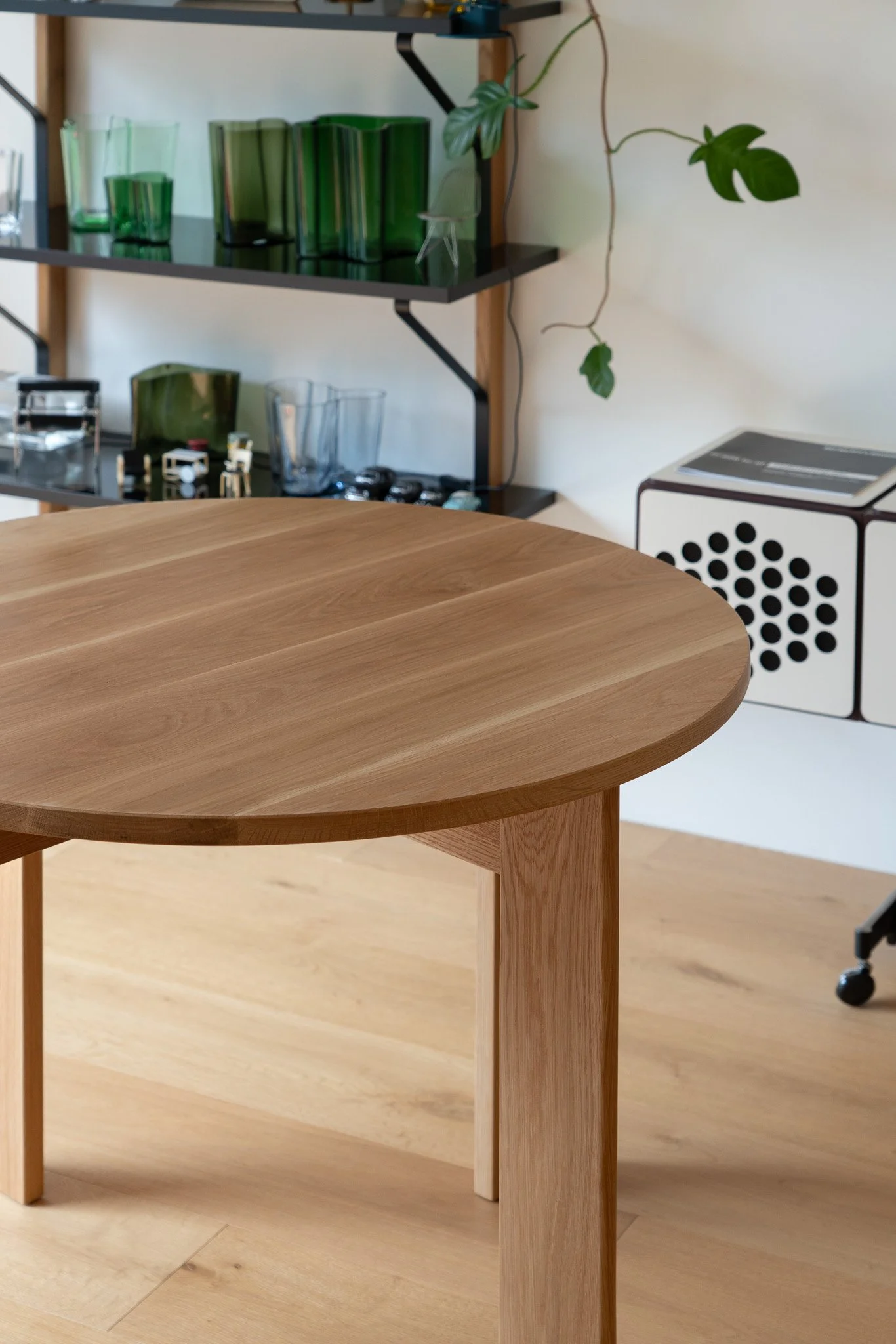 kunsik-malmotable-960mm-6.jpg