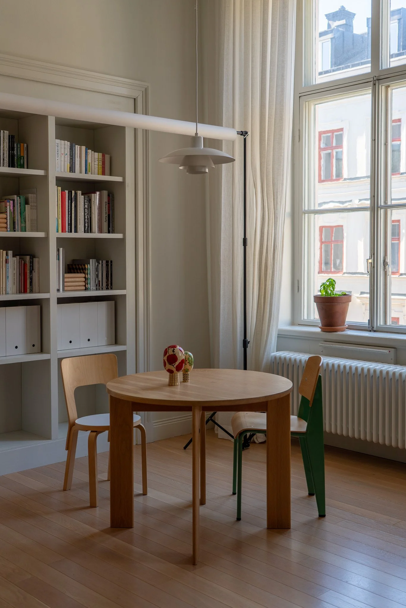 kunsik-malmotable-stockholmhome-960mm-7.jpg