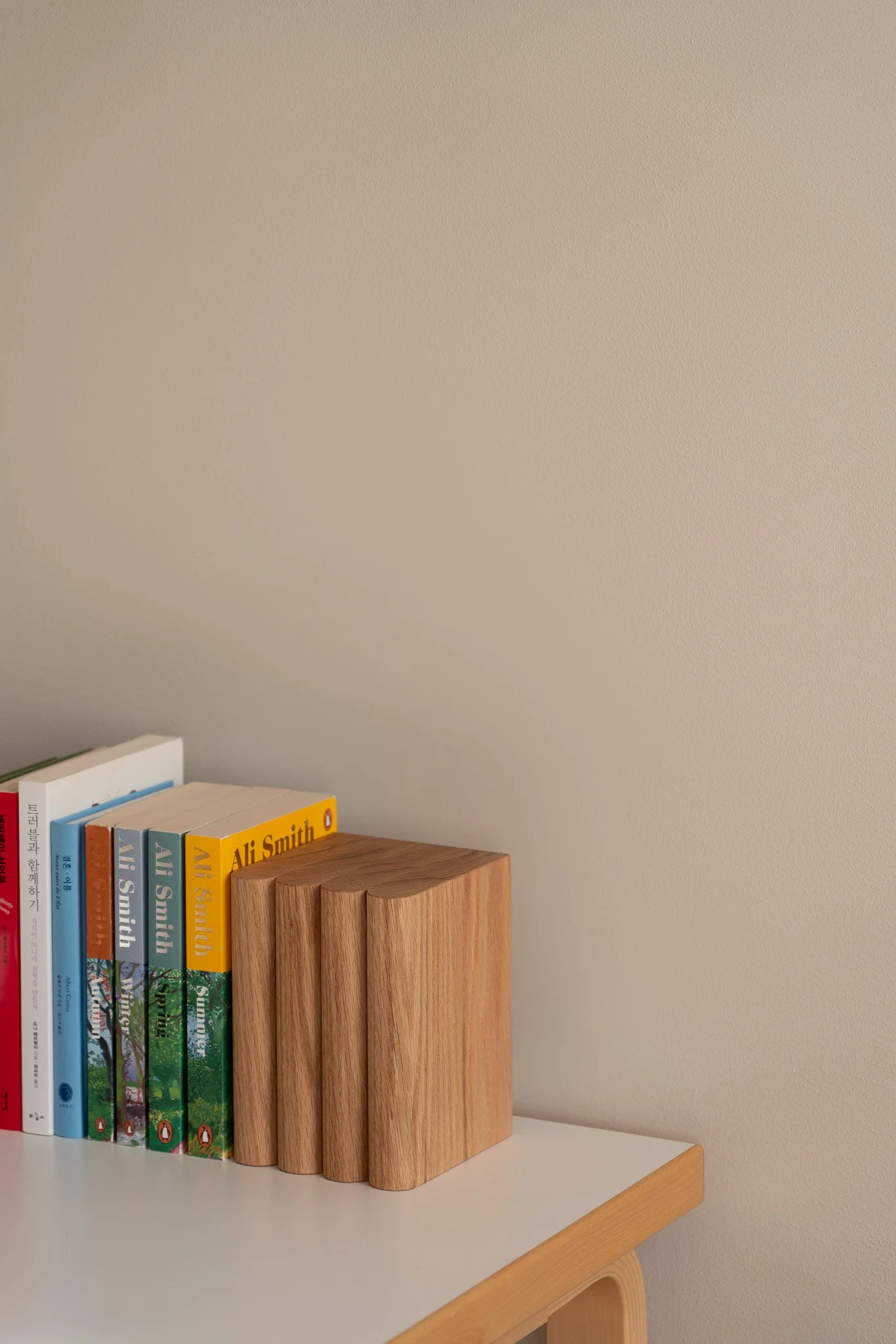 kunsik-railshelf-layerbookend-16.jpg