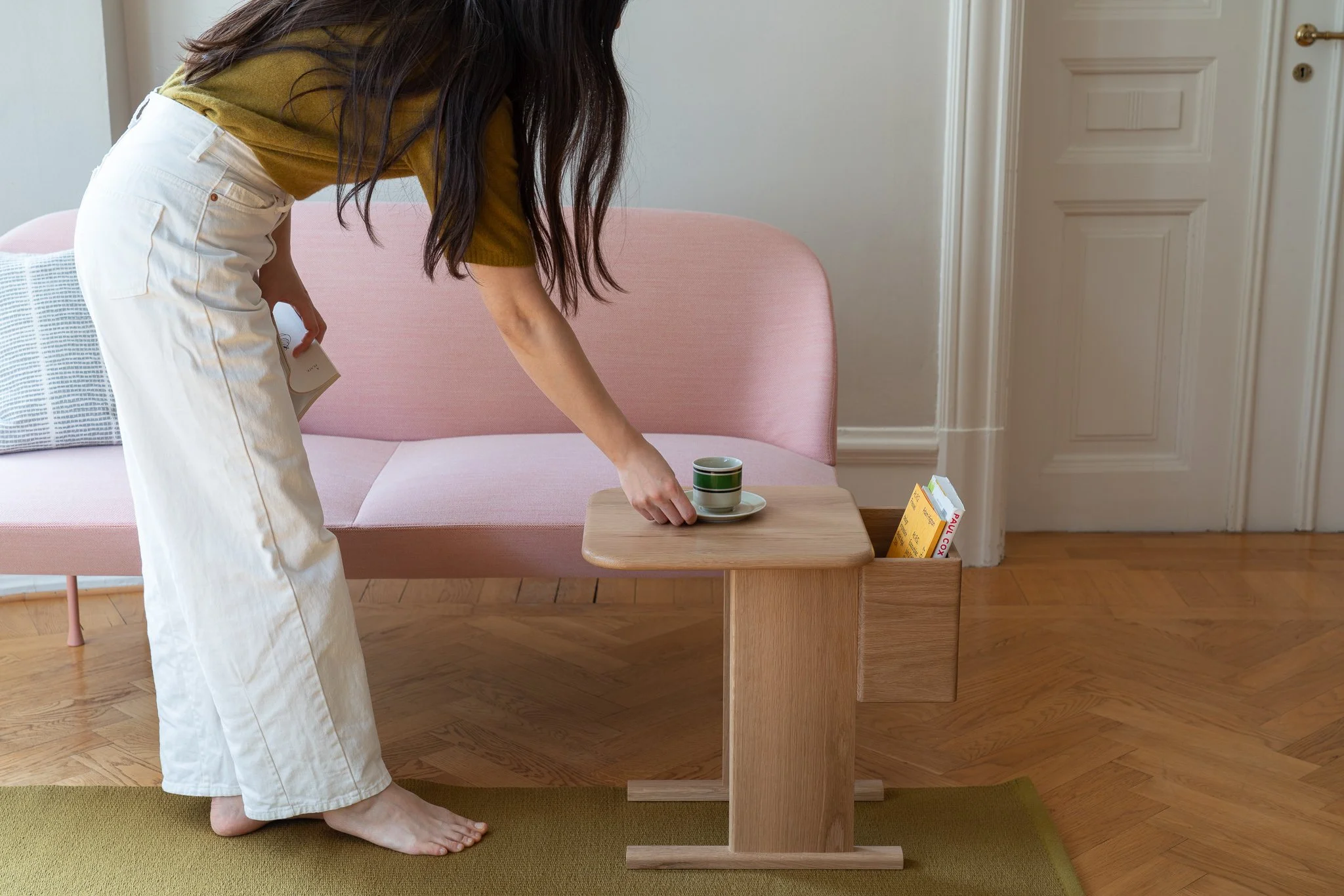 Kunsik-Billytable-6.jpg