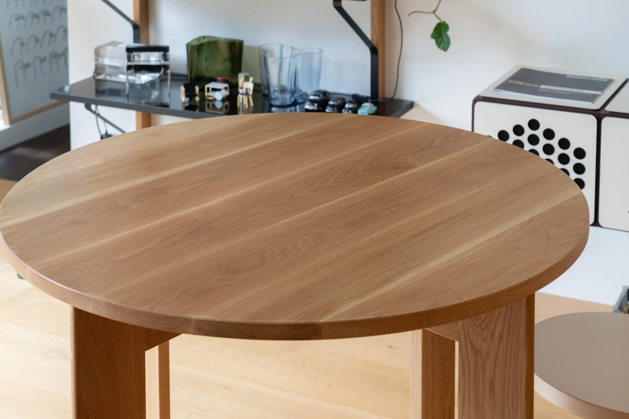 kunsik-malmotable-960mm-7.jpg