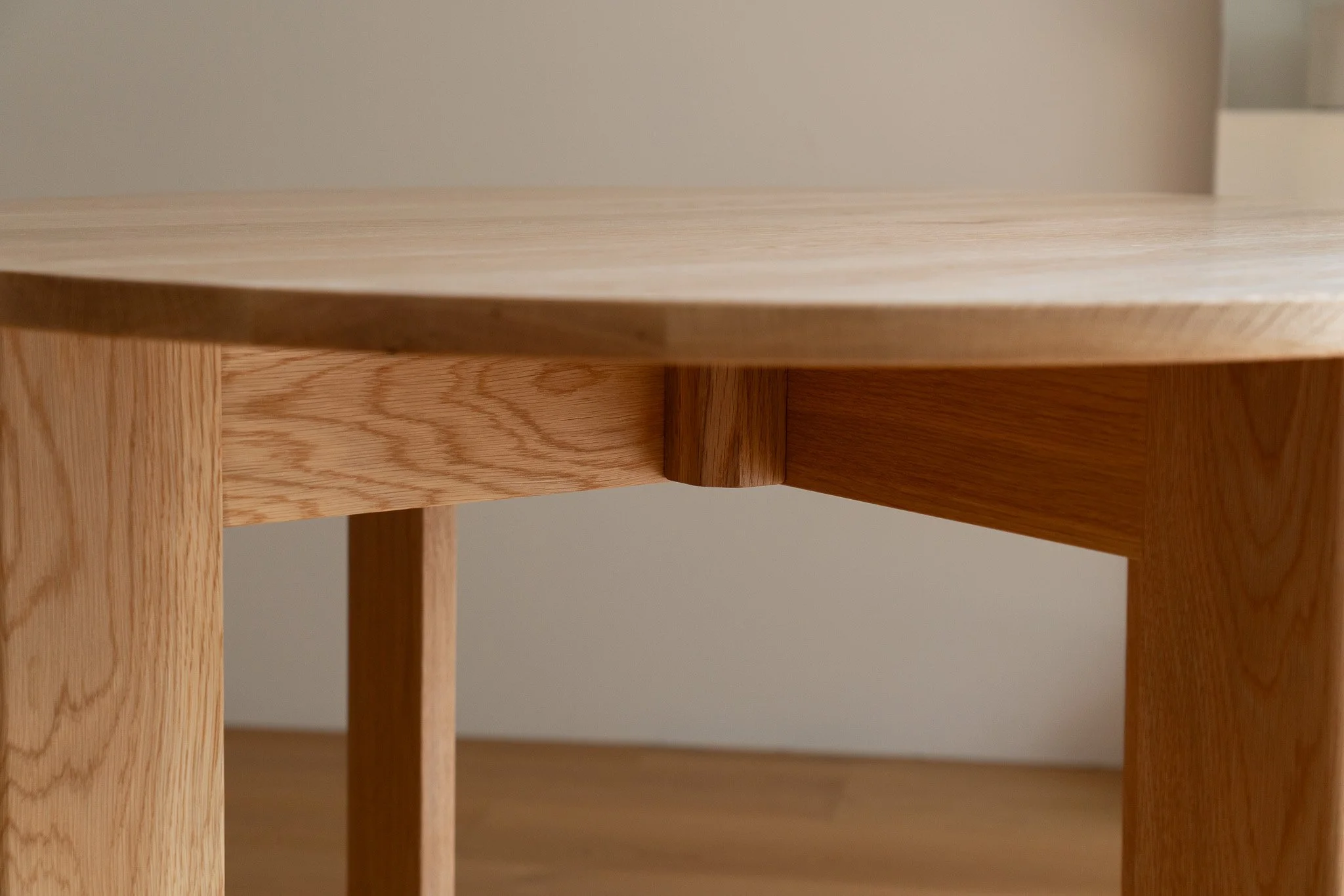 kunsik-malmotable-1060mm-11.jpg