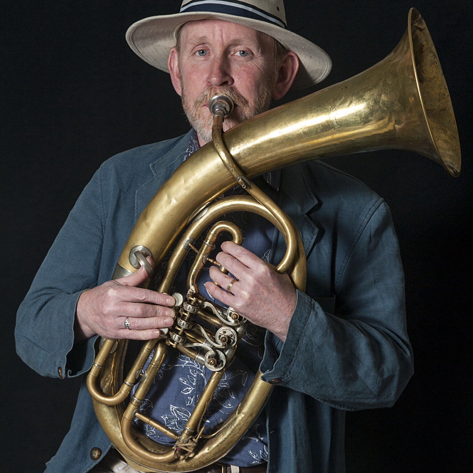 RF-on-horn.jpg