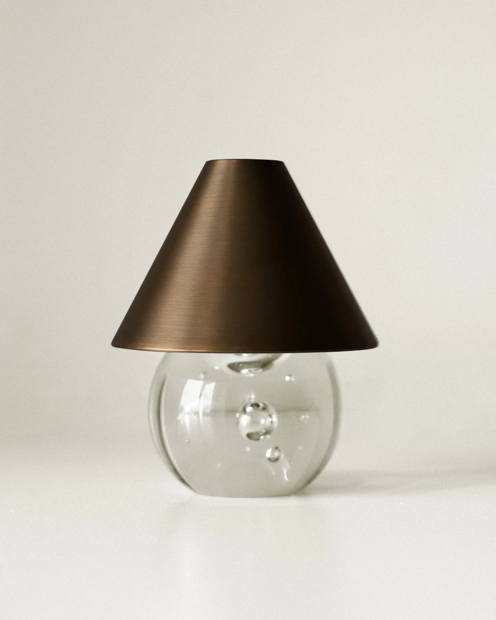 EDEN LAMP, BURNISHED BRASS PACKSHOT.JPG