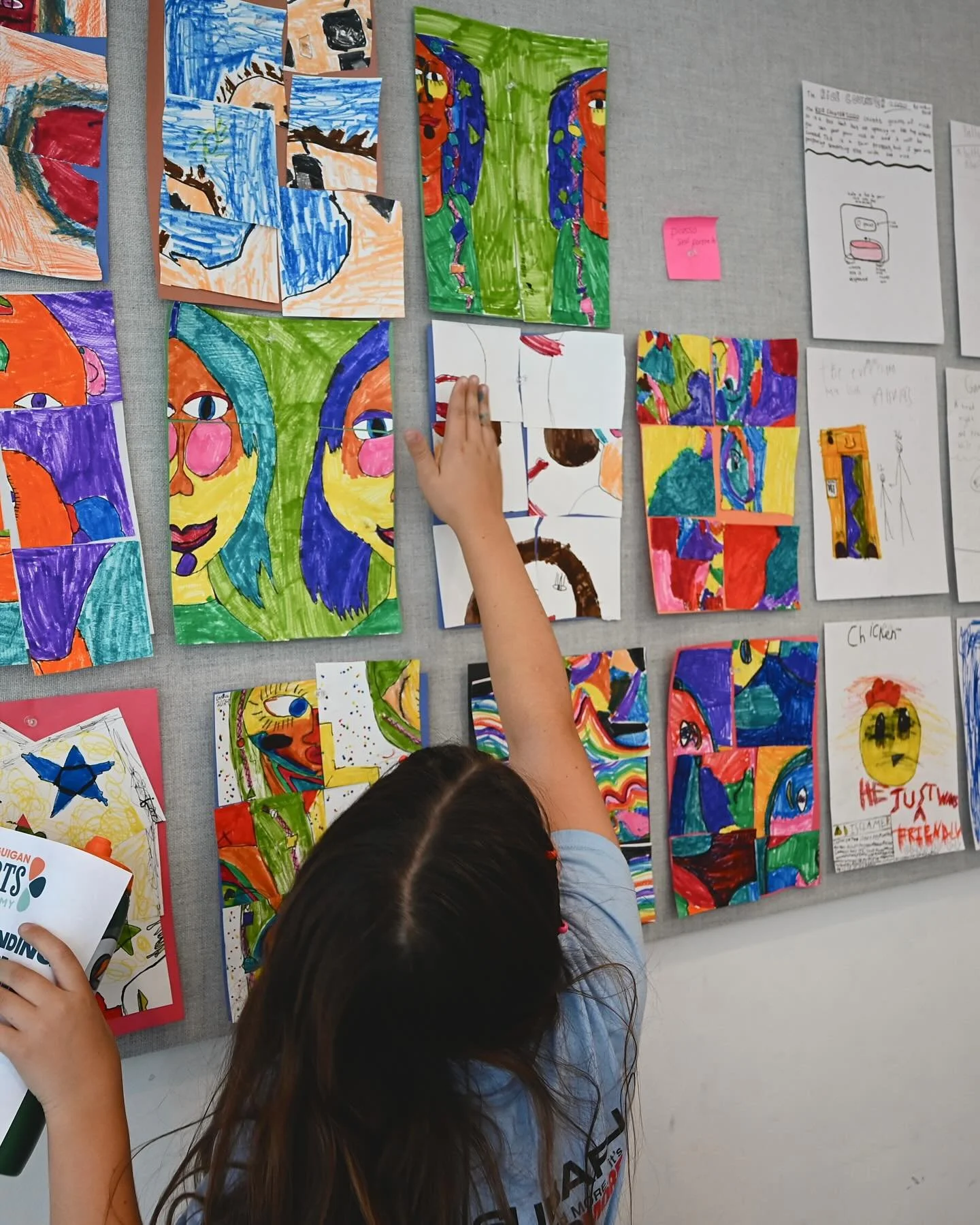 🎨 ART CAMP!
Join us on Saturdays in February for ART CAMP with Mia Dempsey!

Art Camp is a hands-on creative experience where young artists explore a new medium each week while building skills, confidence and imagination. No prior experience require