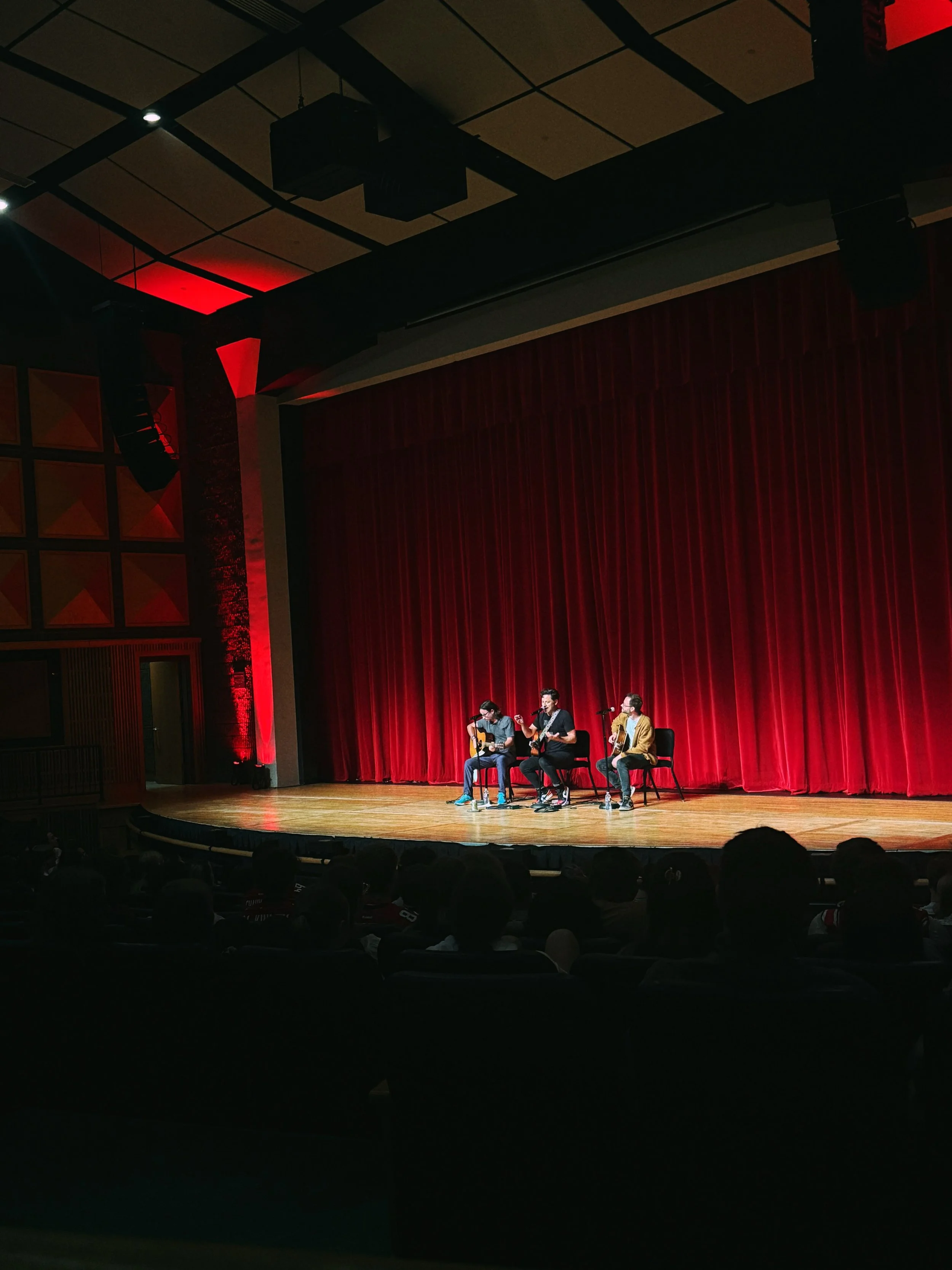 The McGuigan Brothers are in Derry NH hanging with the students at Pinkerton Academy, teaching them about the Beatles and the music industry in the 1960s ahead of their performance of YESTERDAY AND TODAY: THE INTERACTIVE BEATLES EXPERIENCE tomorrow n