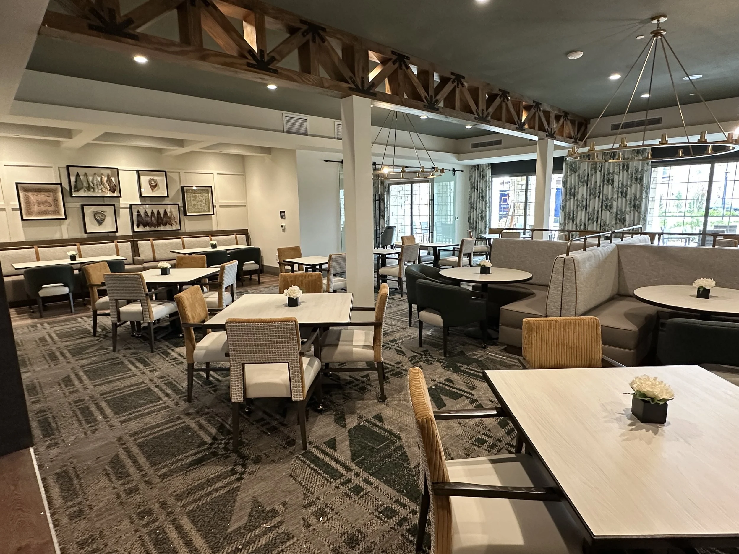 10 - Dining Room.jpeg