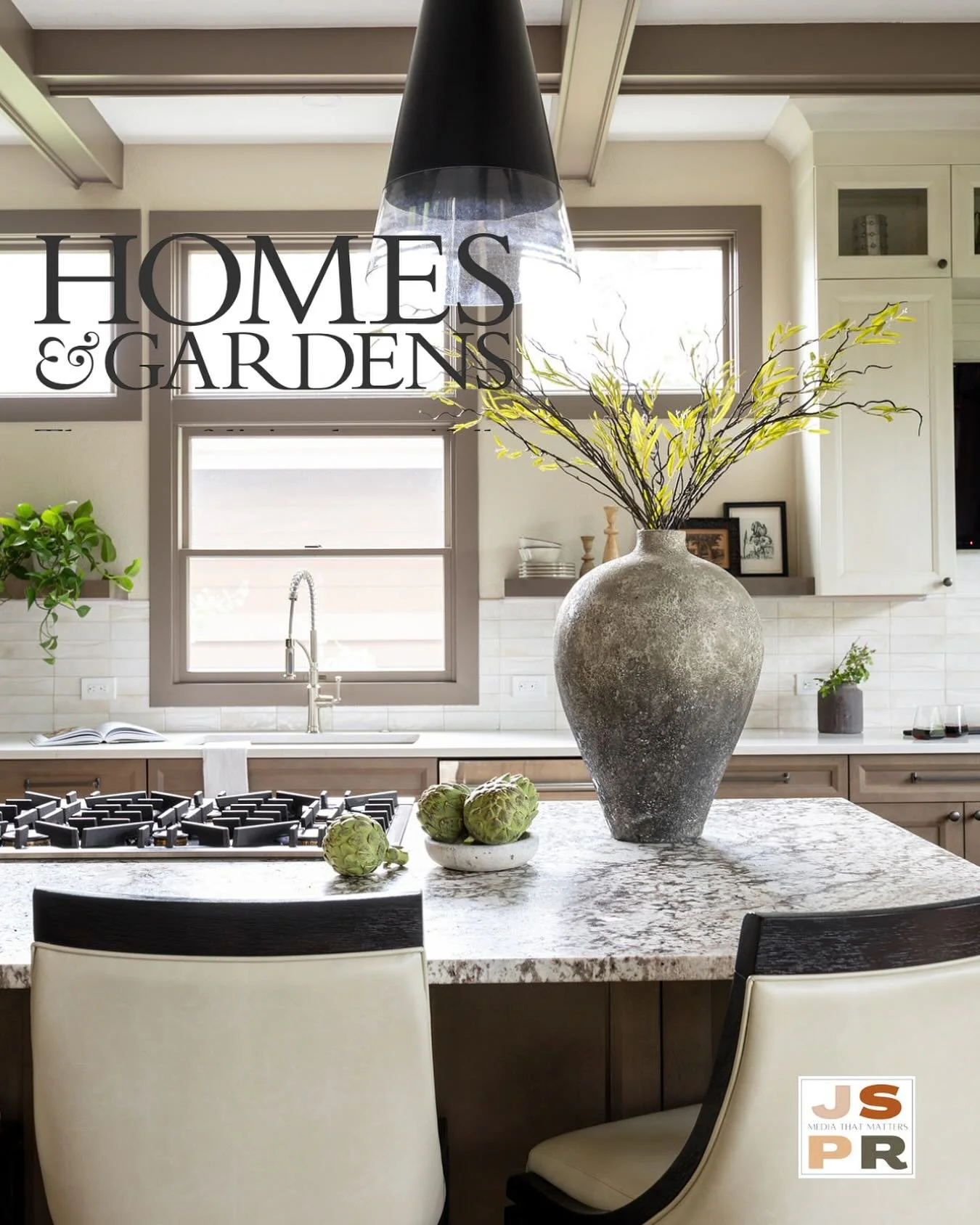 Thank you @homesandgardensofficial for quoting @ccekle&rsquo;s @c2designco in your story on 2026 kitchen trends. 🤍🌿