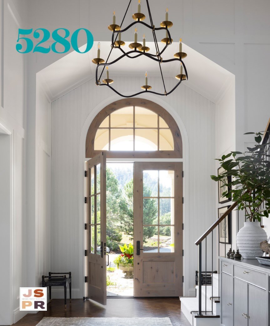 The most beautiful before and after in @5280magazine  by @cookdesignhouse! Link in stories. Thank you ✏️ @mishortall 📸 @emredfield 🤎🤍🤎
