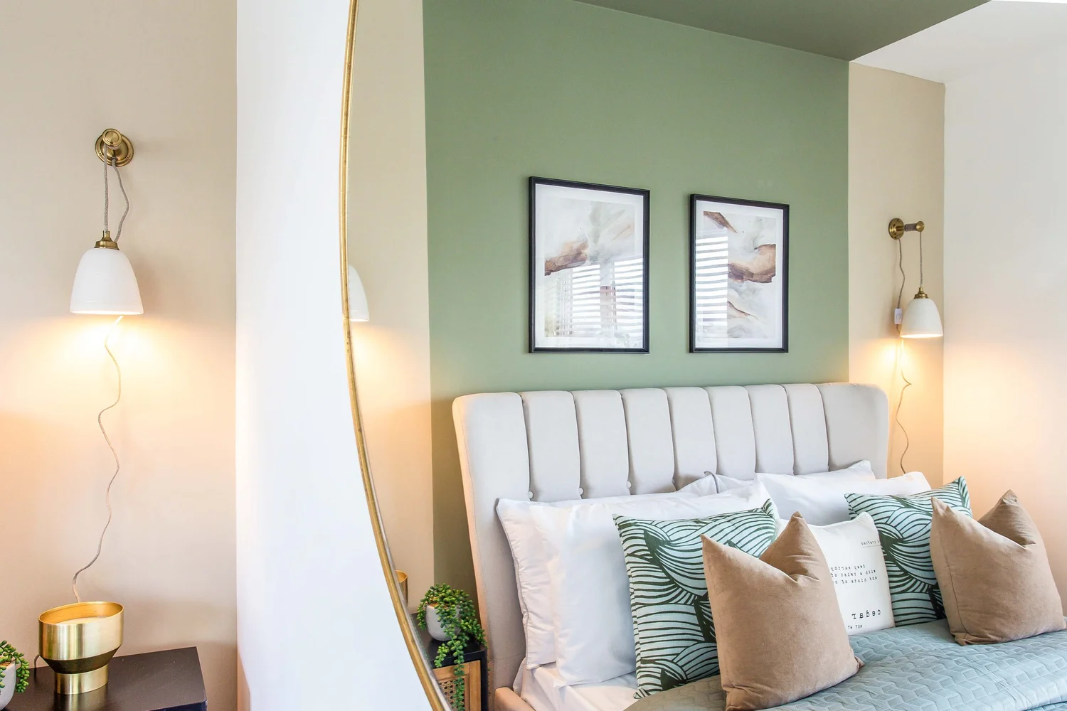 Violet Cross — Oasis Interior Design