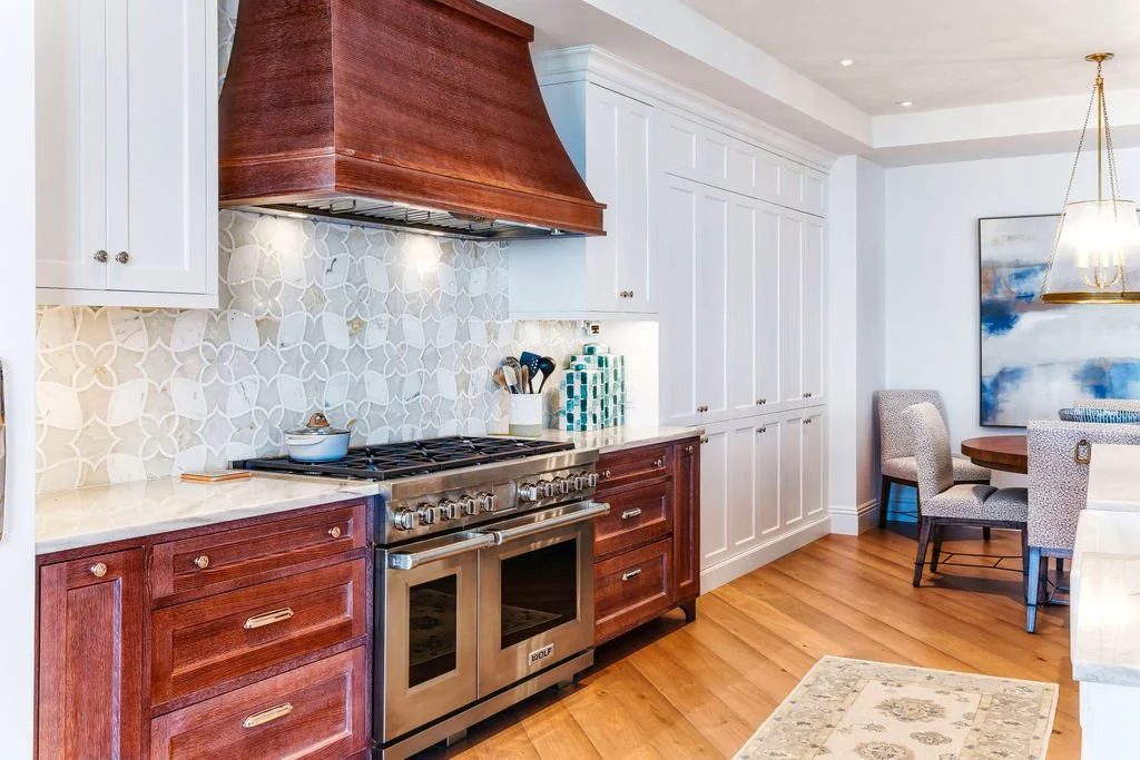 Transitional Coastal Kitchen Remodel by Signal House Builders project photo 4