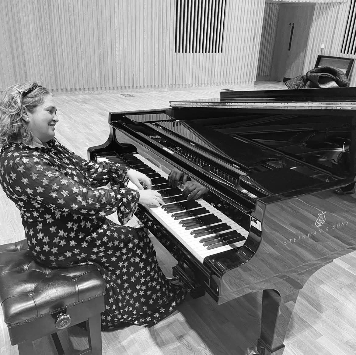 Catriona McElhinney Grimes Irish Institute Of Music And Song