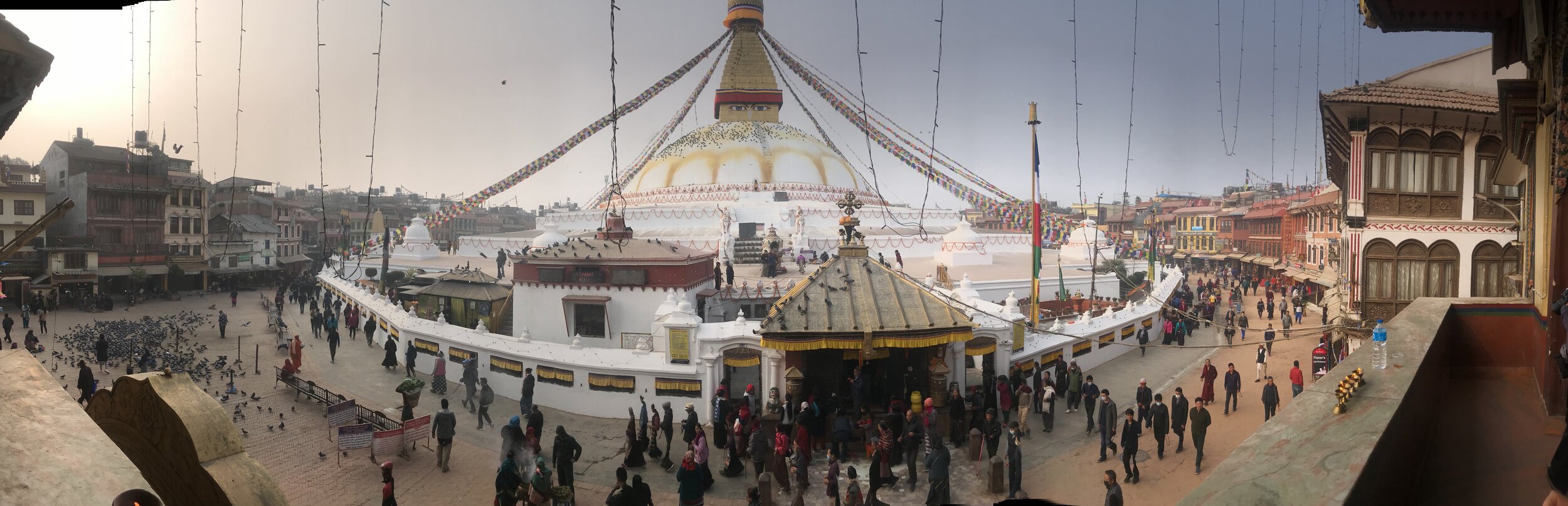 000 Stupa Boudha.jpg