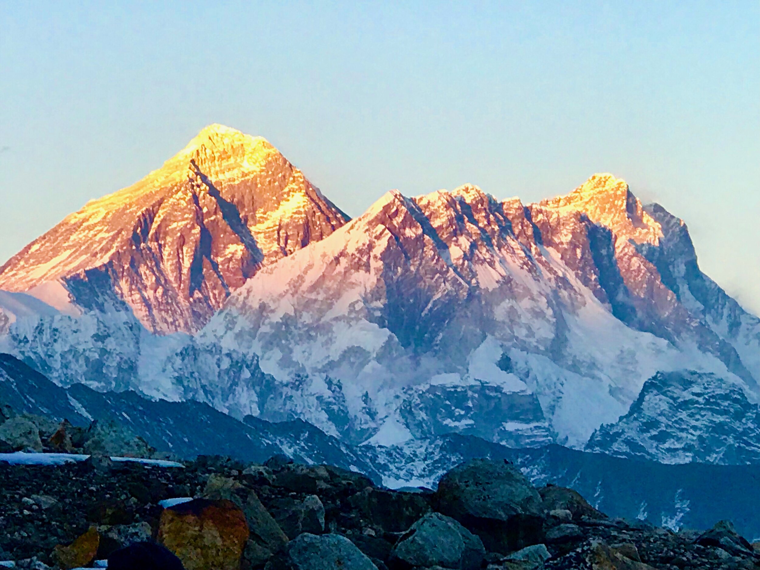 15c View of Everest before Renjo La pass Section 2&3.jpg