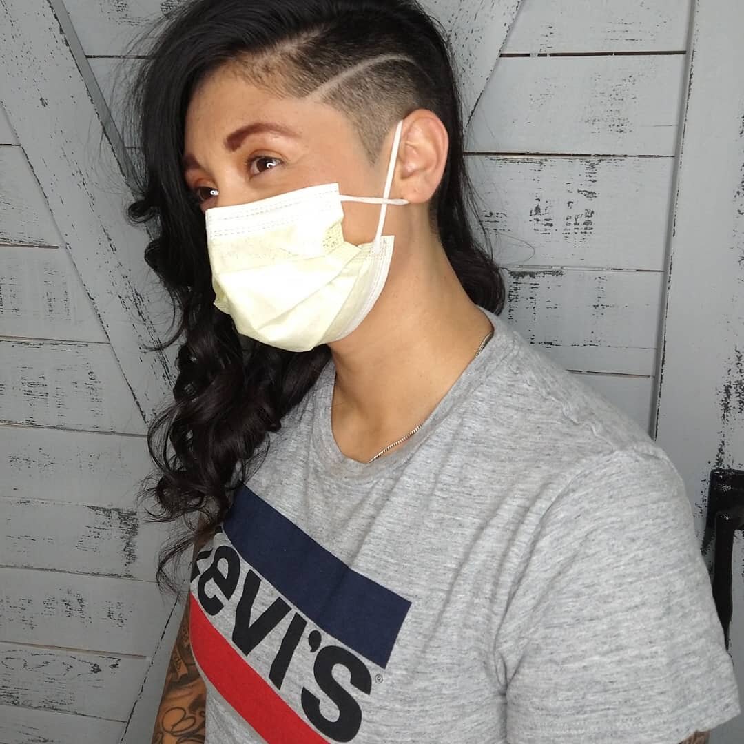 A woman who cuts here hair is about to change her life~~Coco Chanel✂️✂️
Thank you for allowing me to be apart of your big day!! 🤗🤗