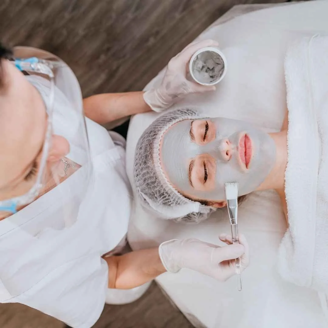 The Art of Looking Busy: Enhancing Your B Roll Clips as an Esthetician