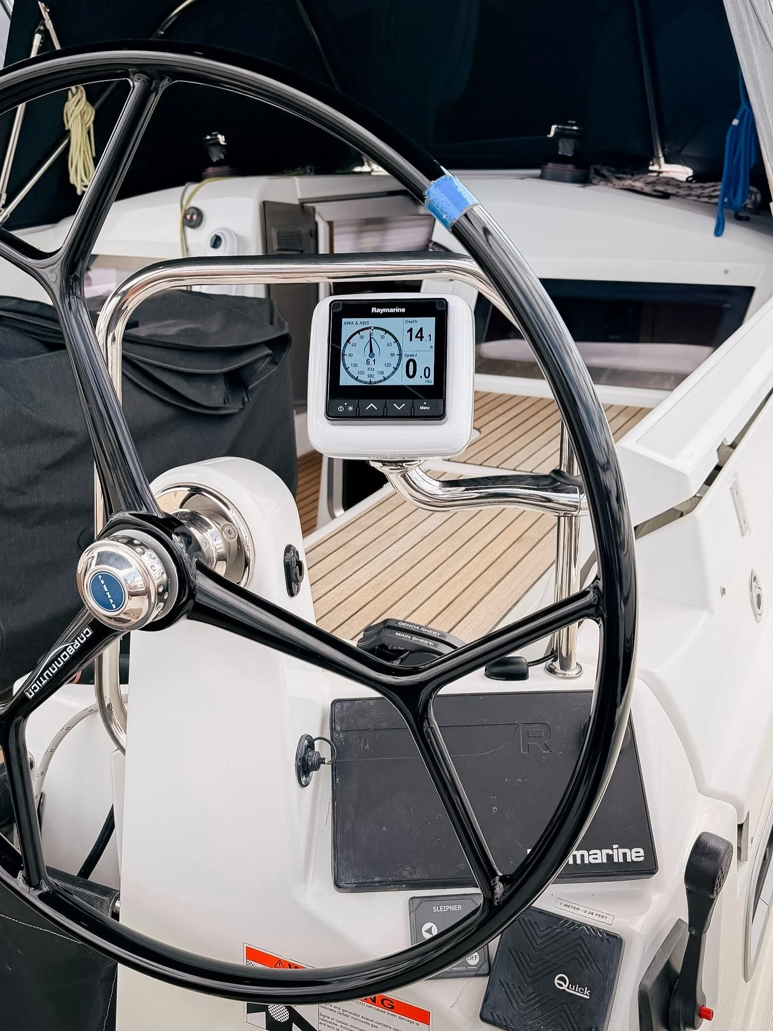 Better visibility. Better sailing.
Aboard this Jeanneau 440, we installed dual Raymarine i70s sailing instruments to provide clear wind speed, wind direction, and sailing data from both helm stations.

The owner wanted a better viewing solution while