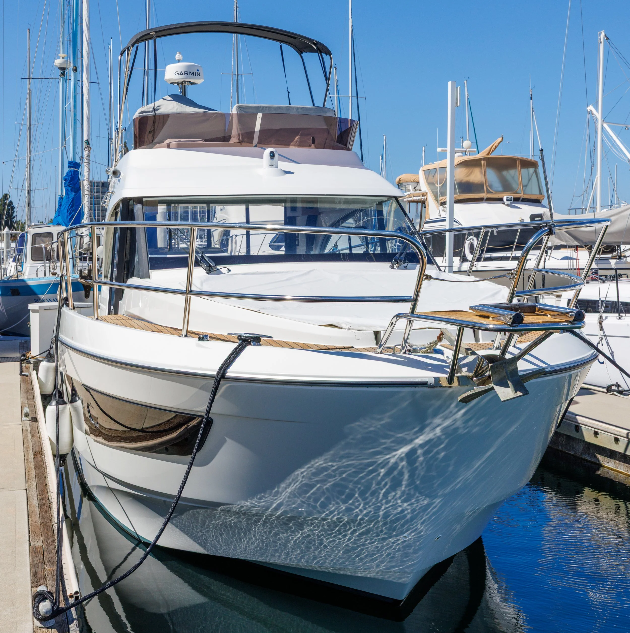 Sionyx Night Vision Camera &amp; Starlink Mini Installation on a Beneteau Antares 11