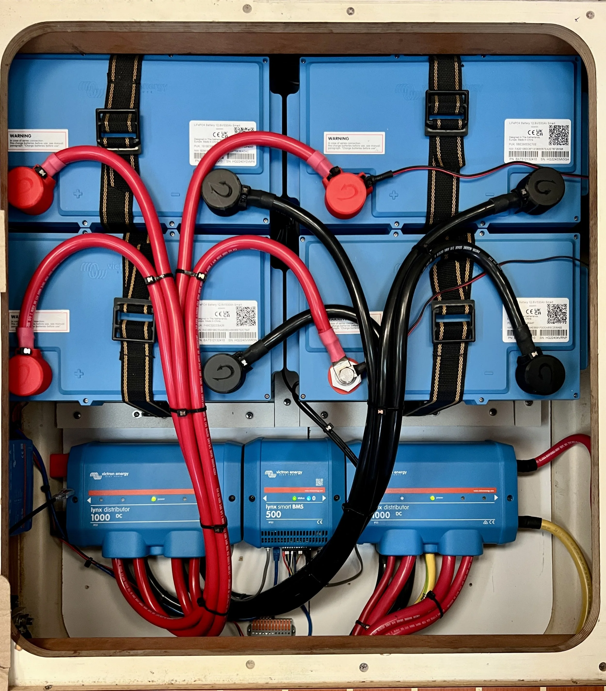 smart lithium power management system on a boat in san diego, ca.