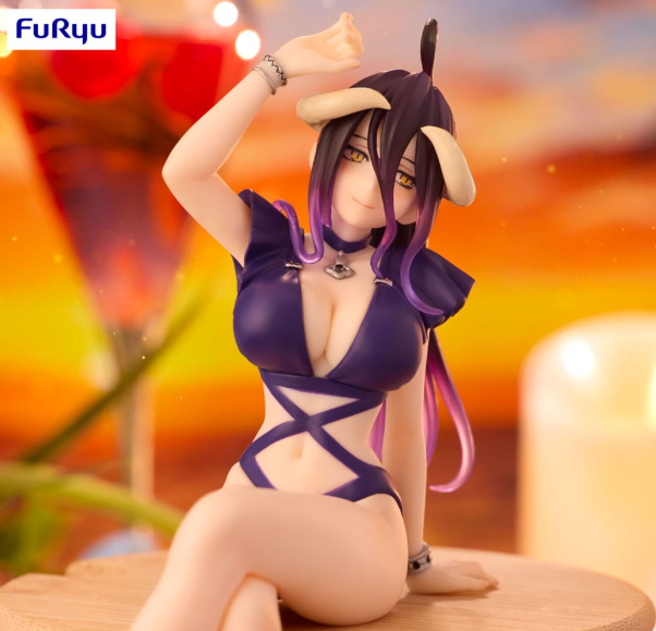 Overlord PVC Statue - Albedo Dark Purple Swimsuit 16cm
