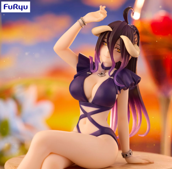 Overlord PVC Statue - Albedo Dark Purple Swimsuit 16cm