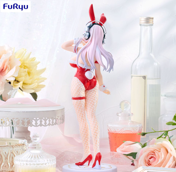 Super Sonico BiCute Bunnies PVC Statue - Red Bunny Suit