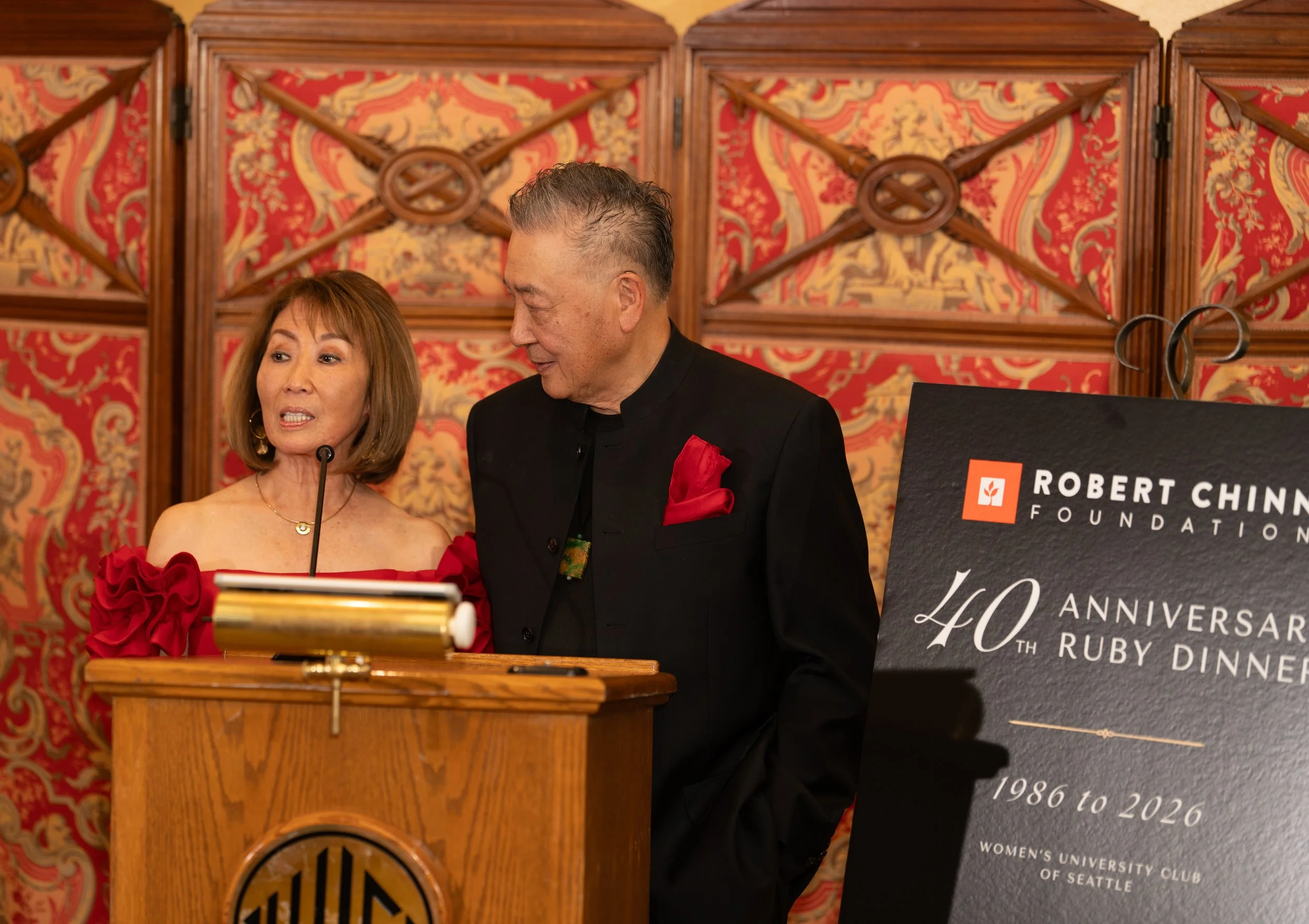 robert-chinn-foundation-seattle-anniversary-event-photographer-09602.jpg