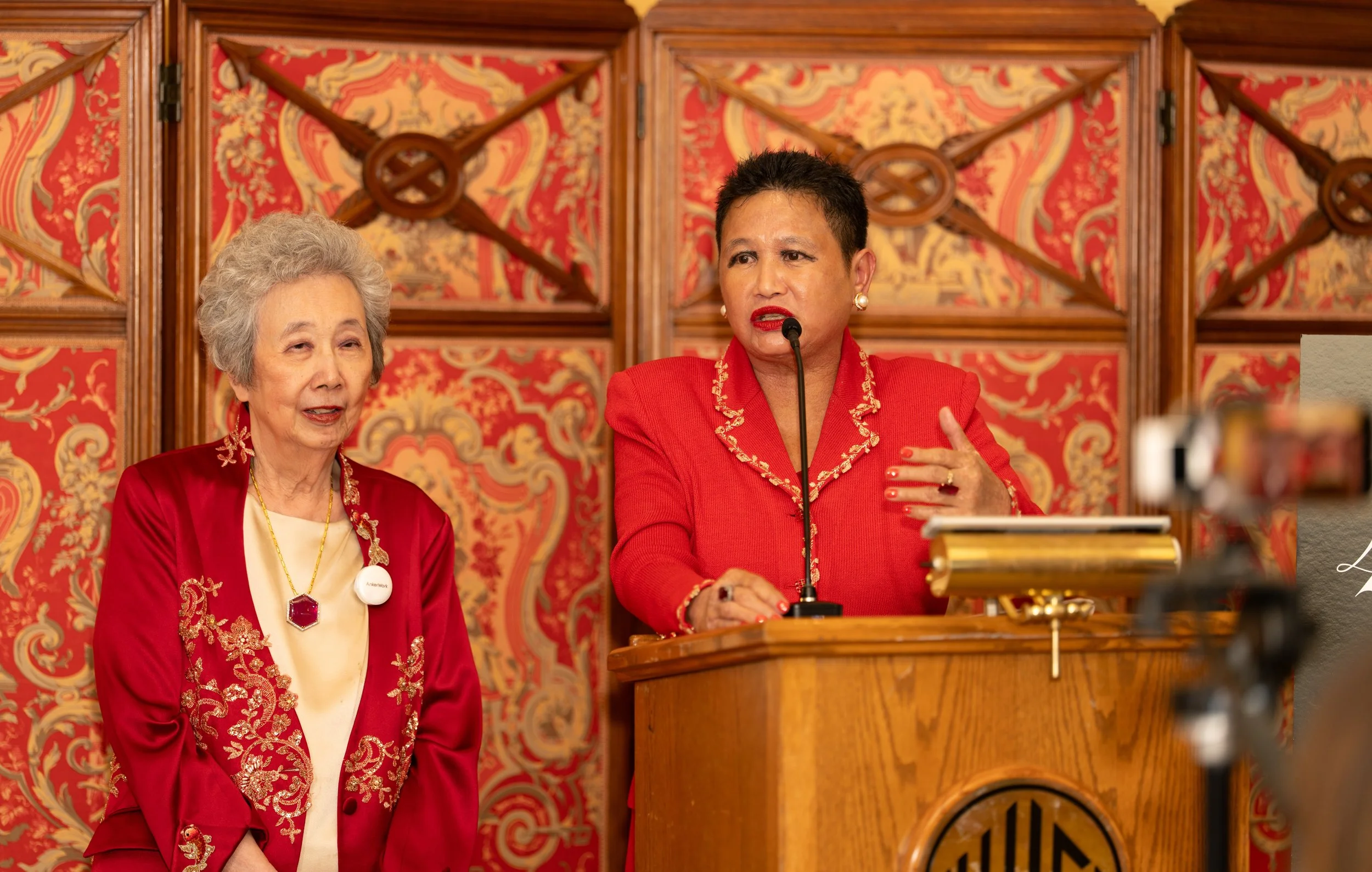 robert-chinn-foundation-seattle-anniversary-event-photographer-09691.jpg