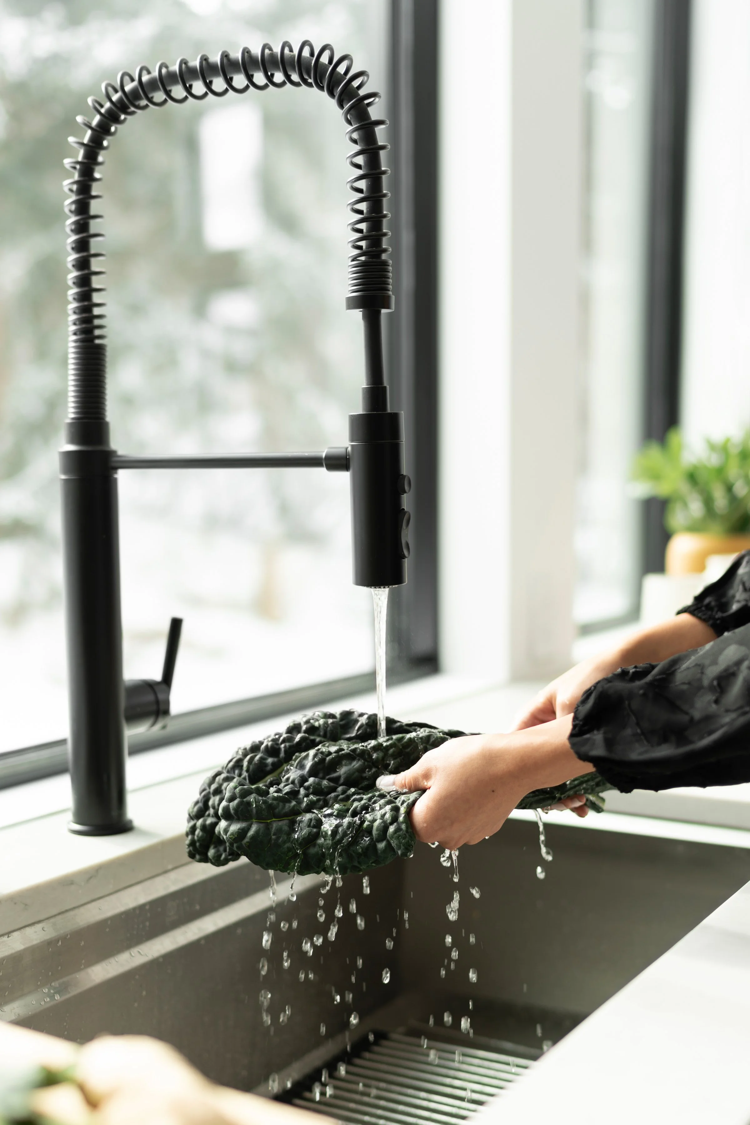 7 Things To Add in Your Life for Better Eating Habits in The New Year