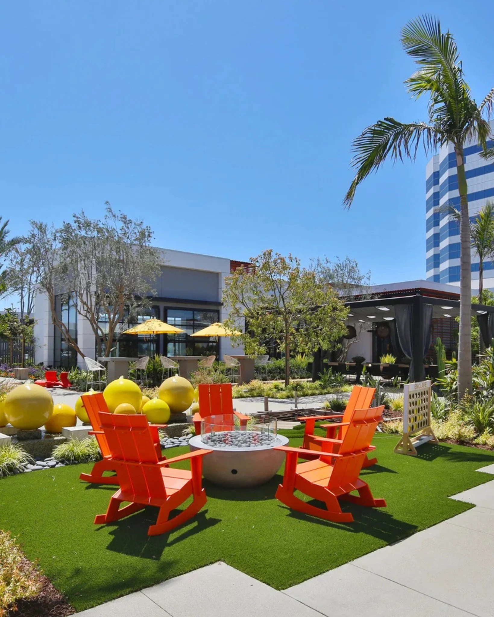 Our vibe, all springtime long! 💛✨

Sweet bites, crisp brews, and the perfect outdoor space for all of your friends. This is your sign to spend your spring at The Enclave.

#visittheenclave #losangeles #enclavela