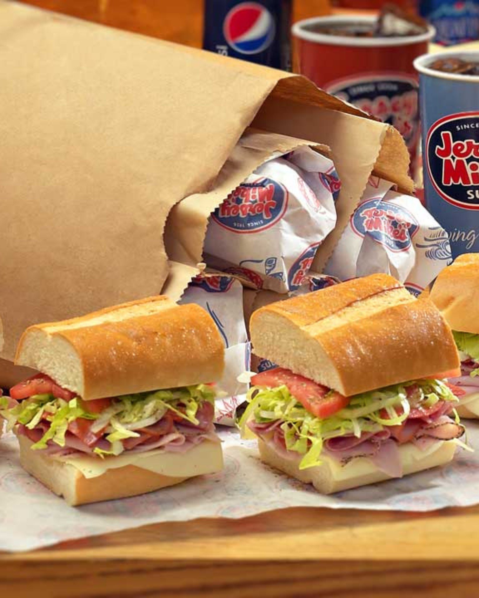 Spring cravings, but make it a sub! 🥖 @jerseymikes is serving up the perfect bite for sunny spring days. Whether you're grabbing lunch on the go or enjoying a laid-back meal at The Enclave, a sub this good always hits the spot!

#visittheenclave #lo