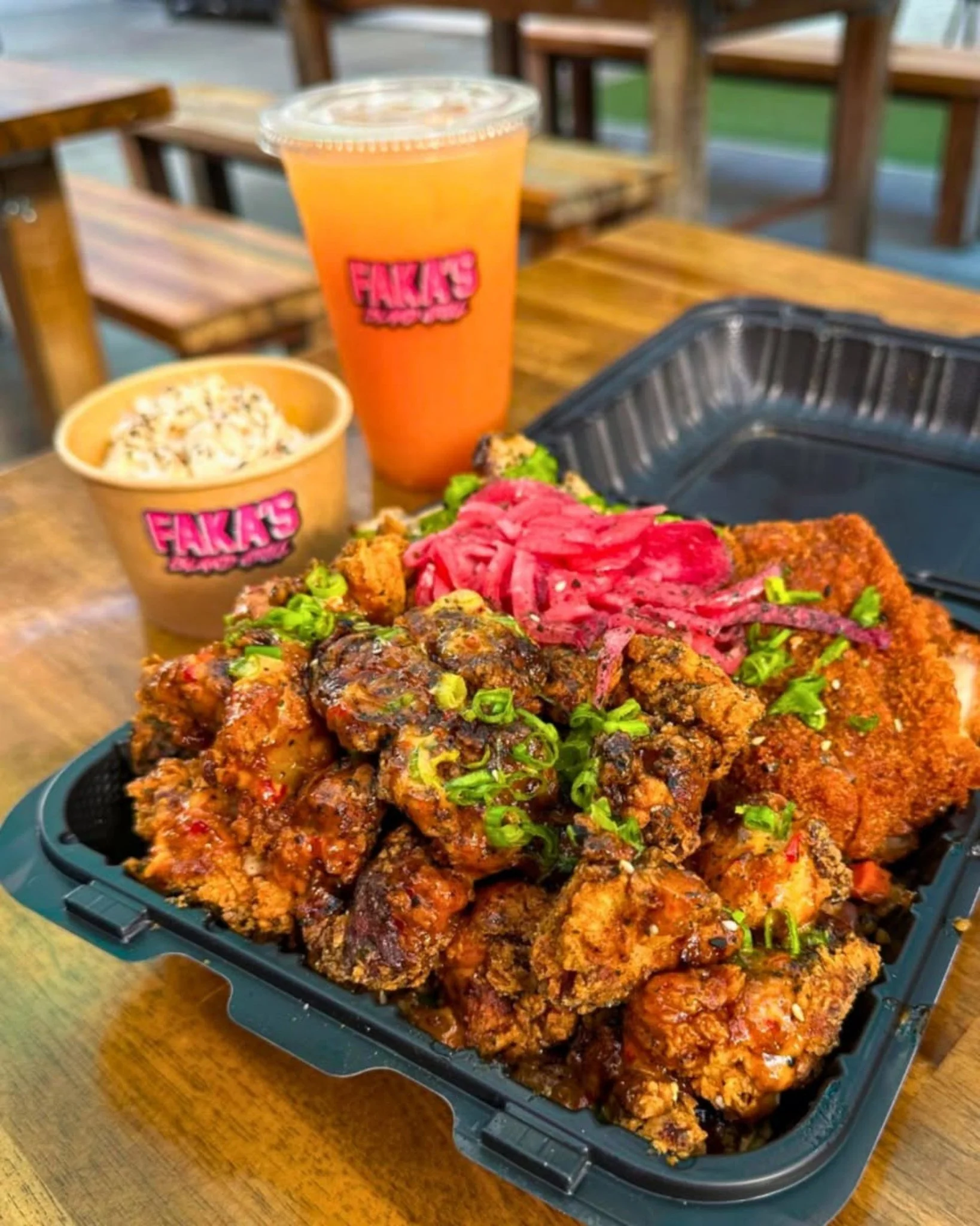 Island flavors, no passport needed.🌴🔥 @fakasislandgrill is serving up bold bites and laid-back vibes in every plate.

#visittheenclave #losangeles #enclavela