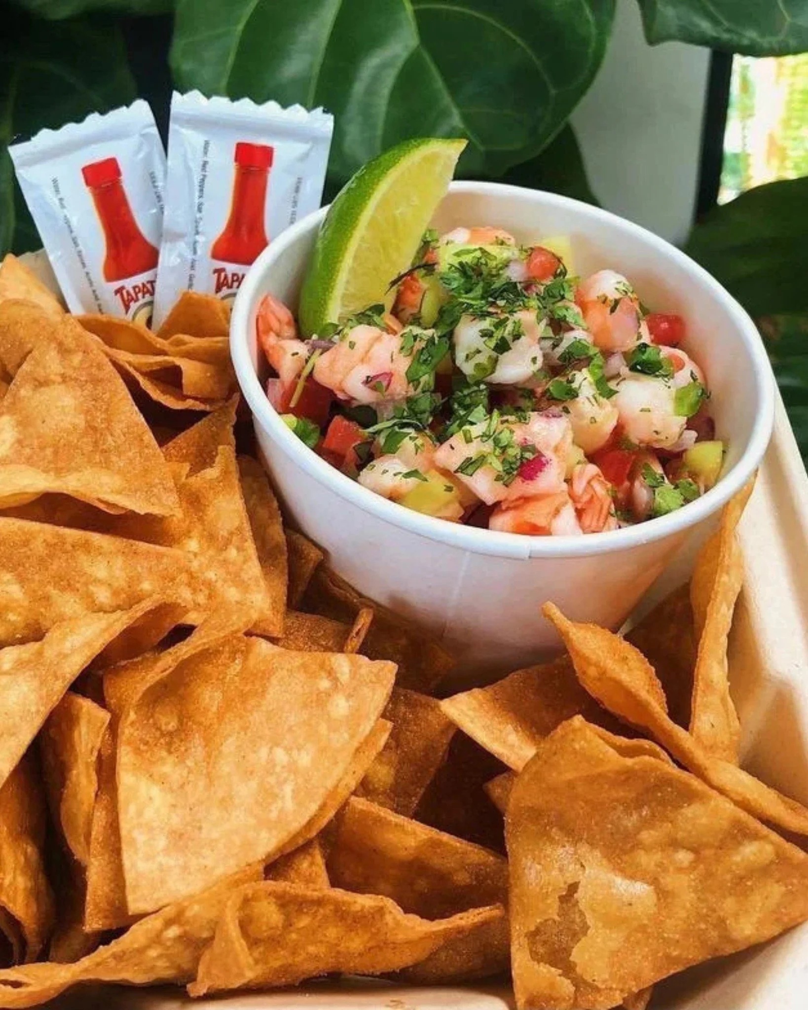 Simple, fresh, and full of flavor. That&rsquo;s @longbeachfishgrill! 🐟

#visittheenclave #losangeles #enclavela