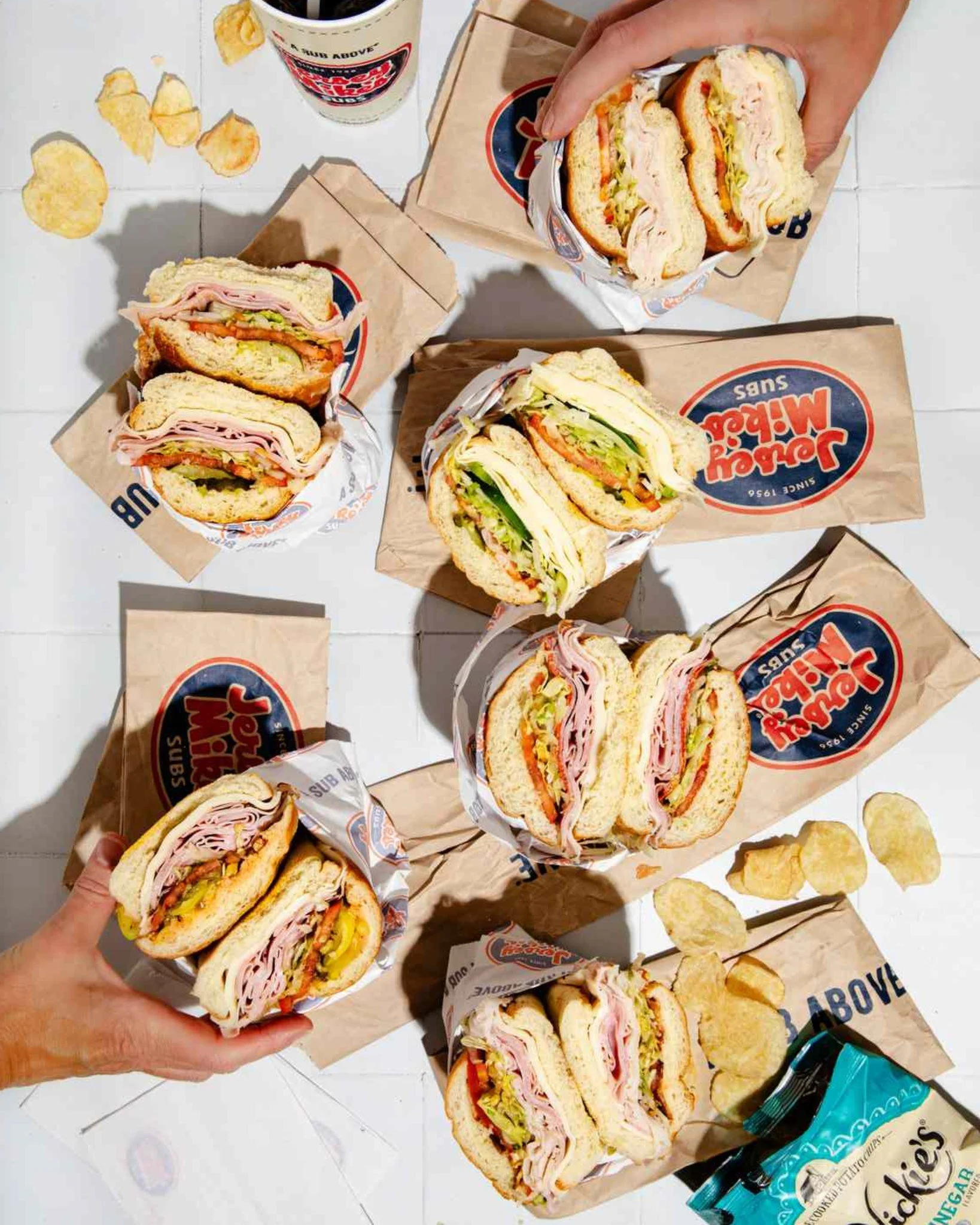 Your lunch break just got upgraded. This is your sign to get @jerseymikes today! 🥪

#visittheenclave #losangeles #enclavela