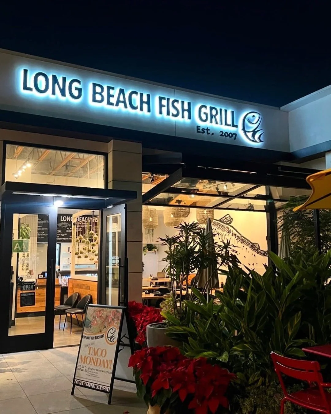 Your next date night spot = handled 🐟🌊

@longbeachfishgrill has got you covered, all you need to bring is good company. ✨

#visittheenclave #losangeles #enclavela #datenight