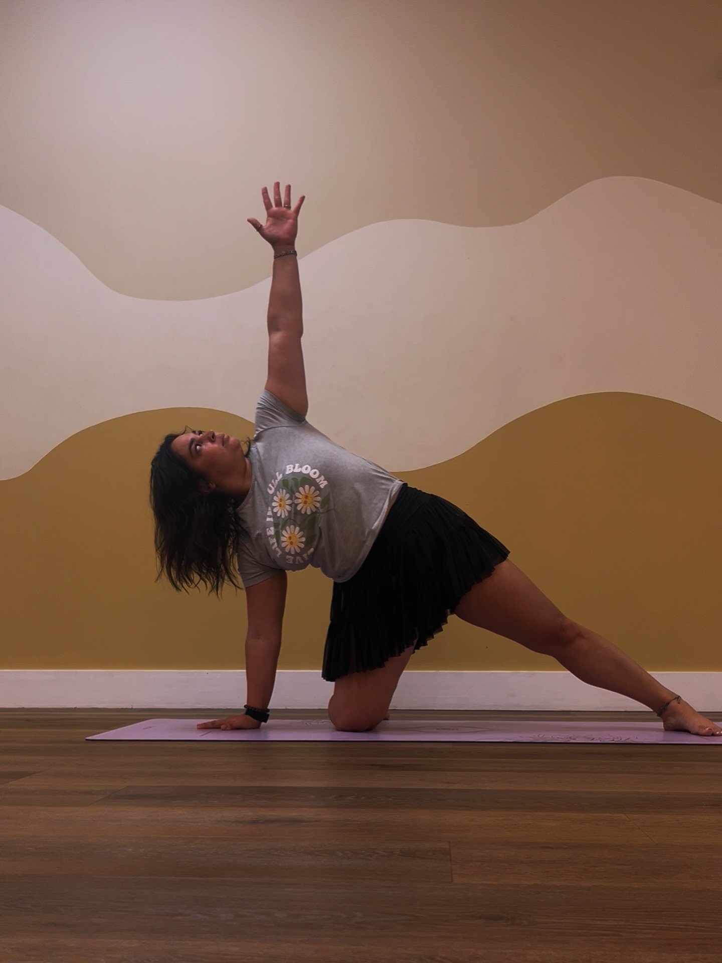 Joint me for Gentle Yoga every Sunday at 4pm  A place to exhale, stabilize, and come home to your body.📍 @lowcountryyogastudio 
🔗 Book through their page