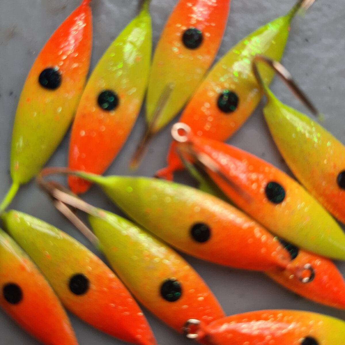 lightning_orange_chartreuse_glitter.jpg