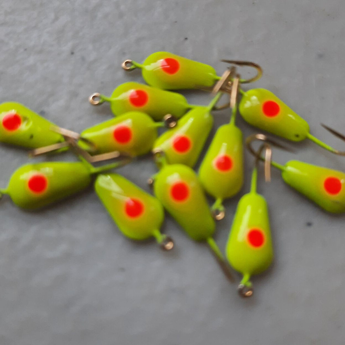 chartreuse.jpg