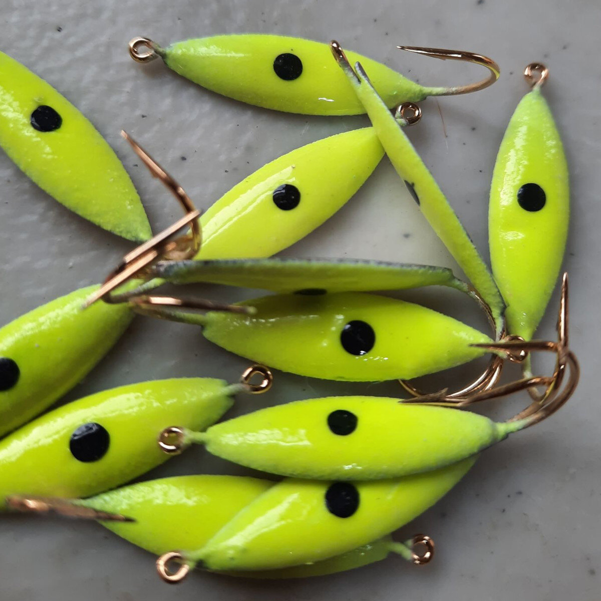 nitro_chartreuse.jpg