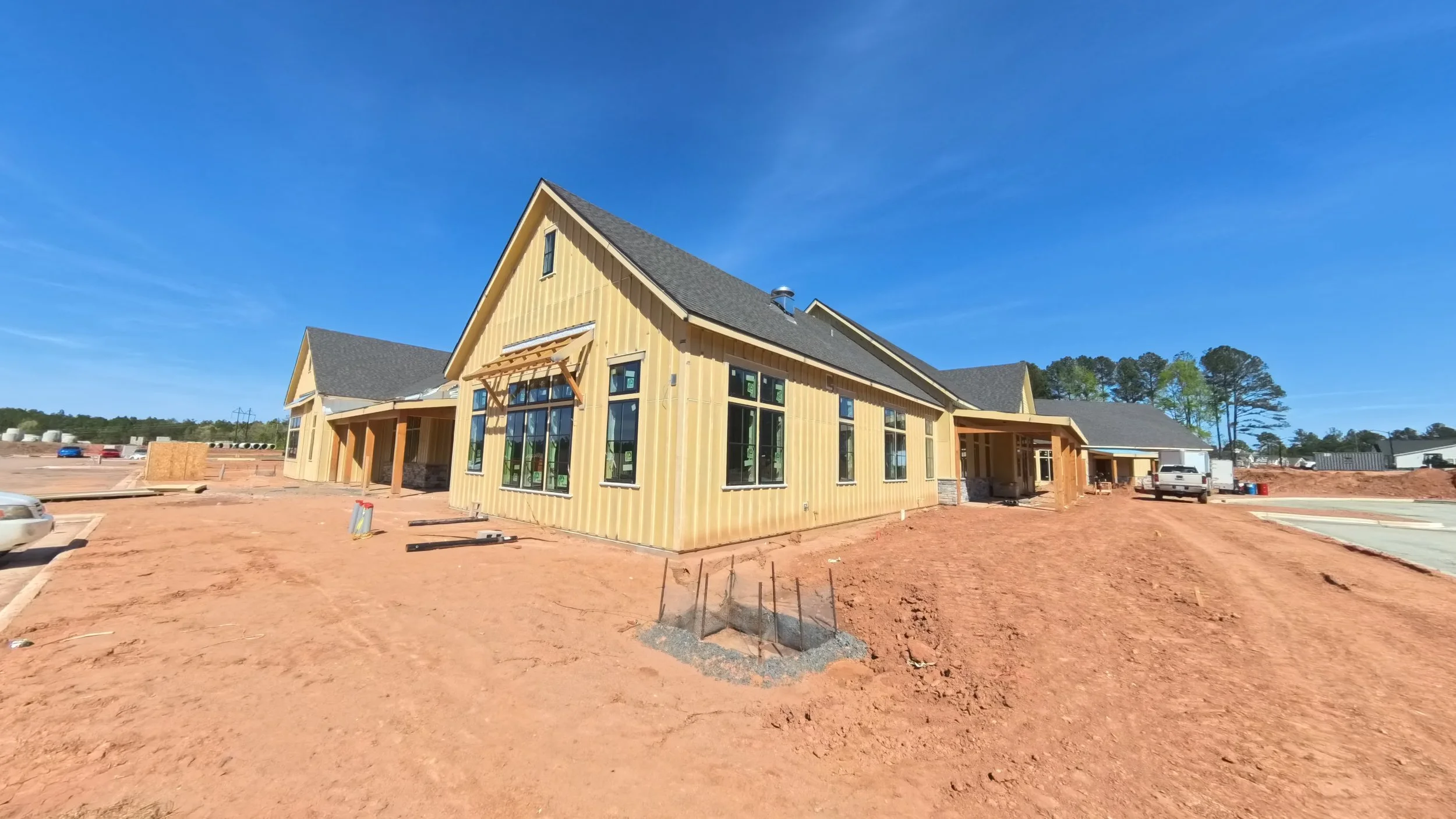 exterior4.jpg